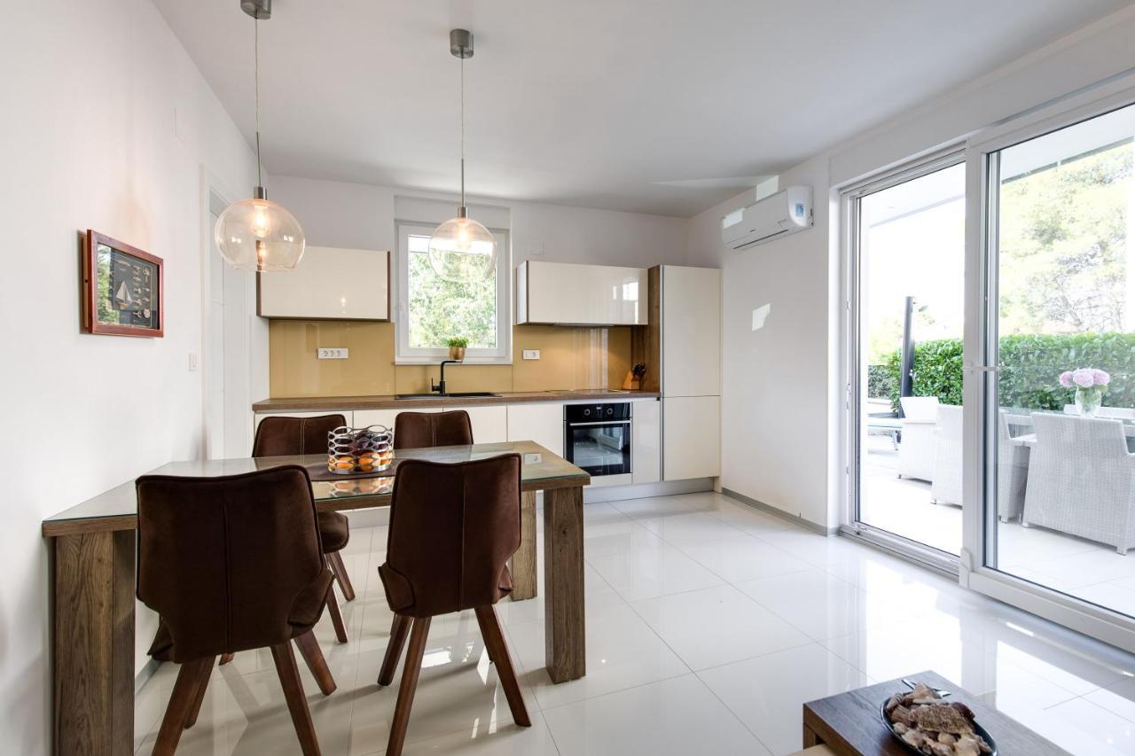 Orfeo Apartment Krk Town Exterior photo